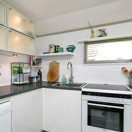 6 Person Holiday In Holiday home
